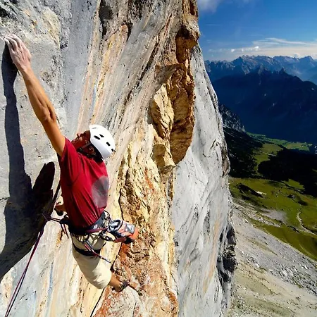 Hotel Krosbacher Hof 3*