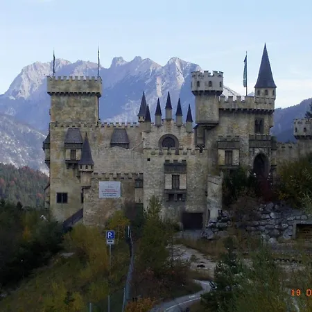 Отель Krosbacher Hof 3*