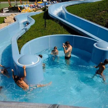 Отель Krosbacher Hof 3*