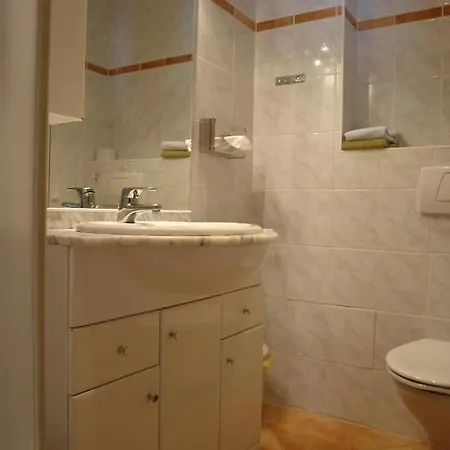 Krosbacher Hof Отель 3*